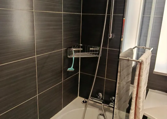 Au Bord De L'orne Caen